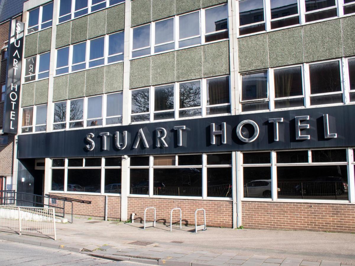 Stuart Hotel Luton  Esterno foto